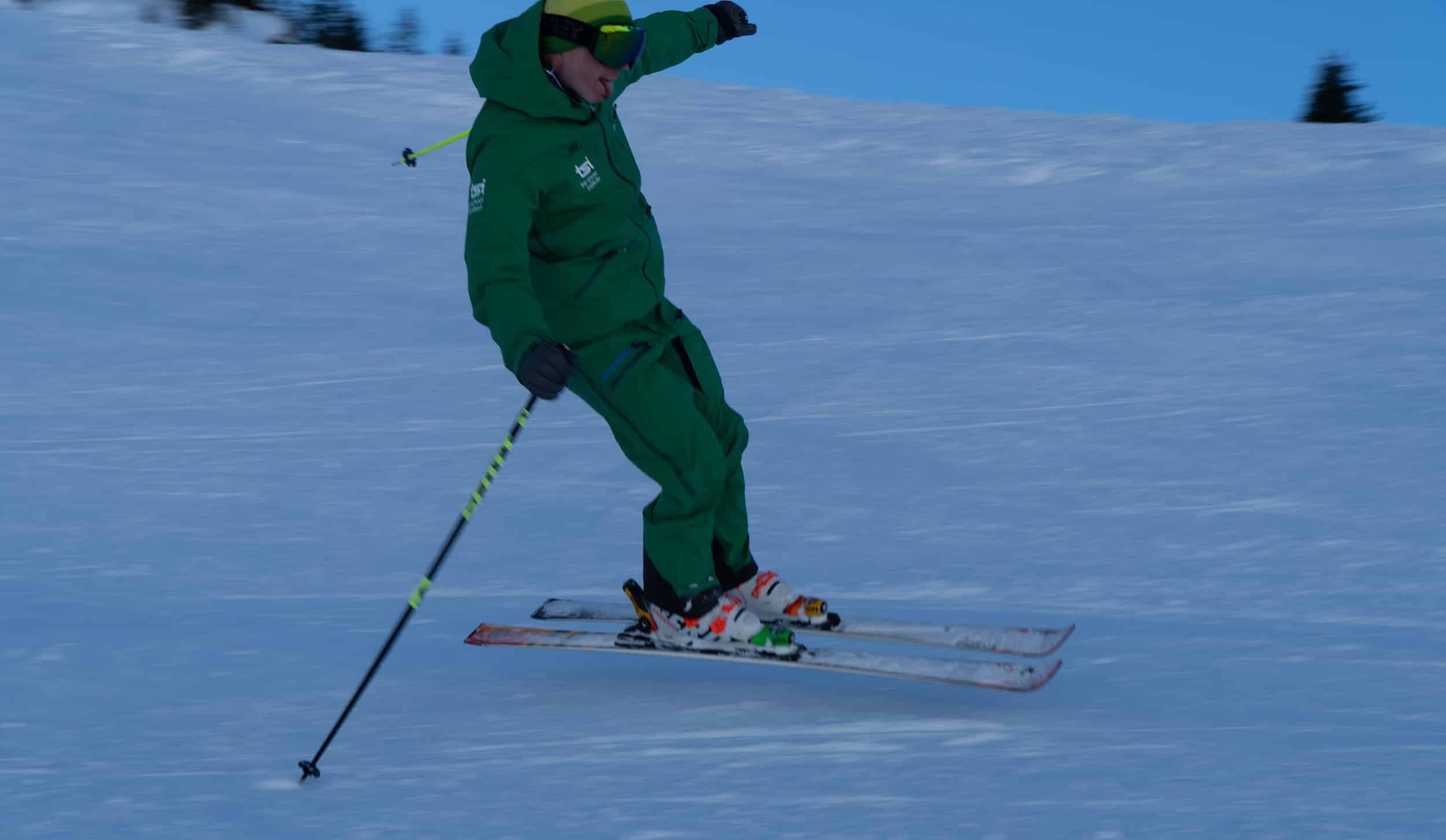 Mo-TSI-Ski-Instructor